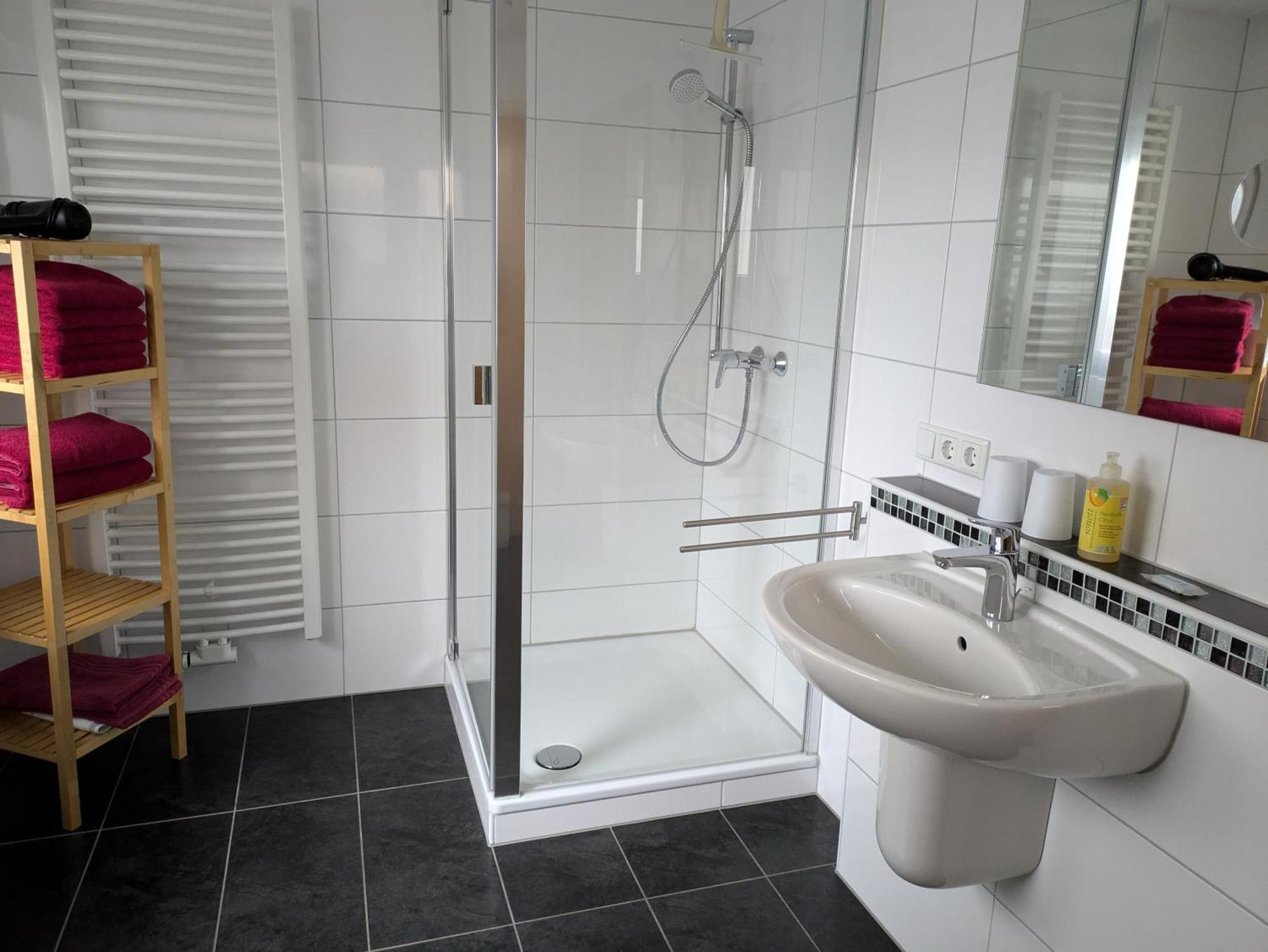 Ferienhaus Rauwolf Mit 2 Ferienwohnungen Roschbach Dış mekan fotoğraf