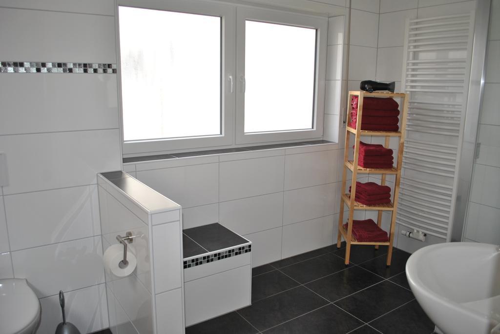 Ferienhaus Rauwolf Mit 2 Ferienwohnungen Roschbach Dış mekan fotoğraf